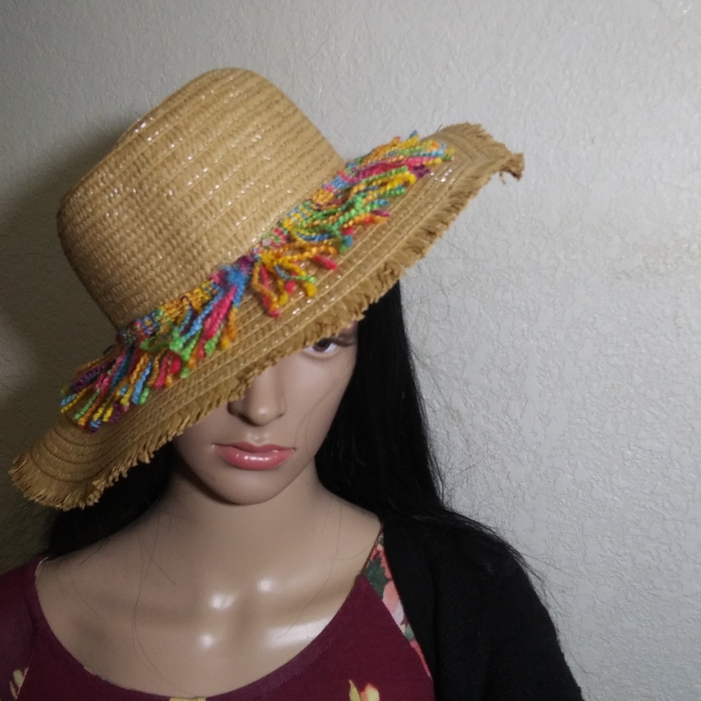 Summer Neon Ladies Straw Hat, Tan/Camel, w/frills.